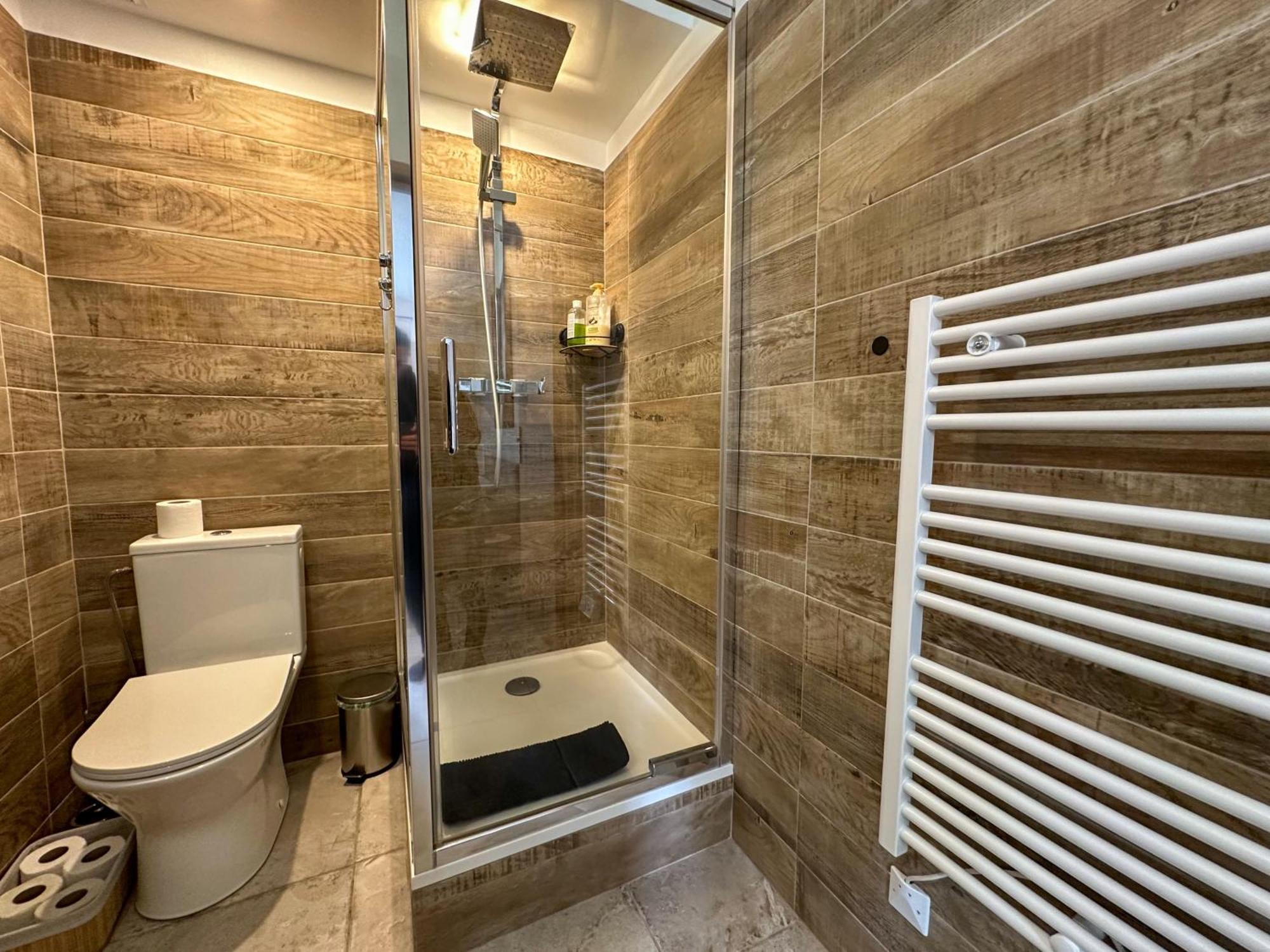 Cosy Madrid, Appartement Proche De La Mer كان المظهر الخارجي الصورة